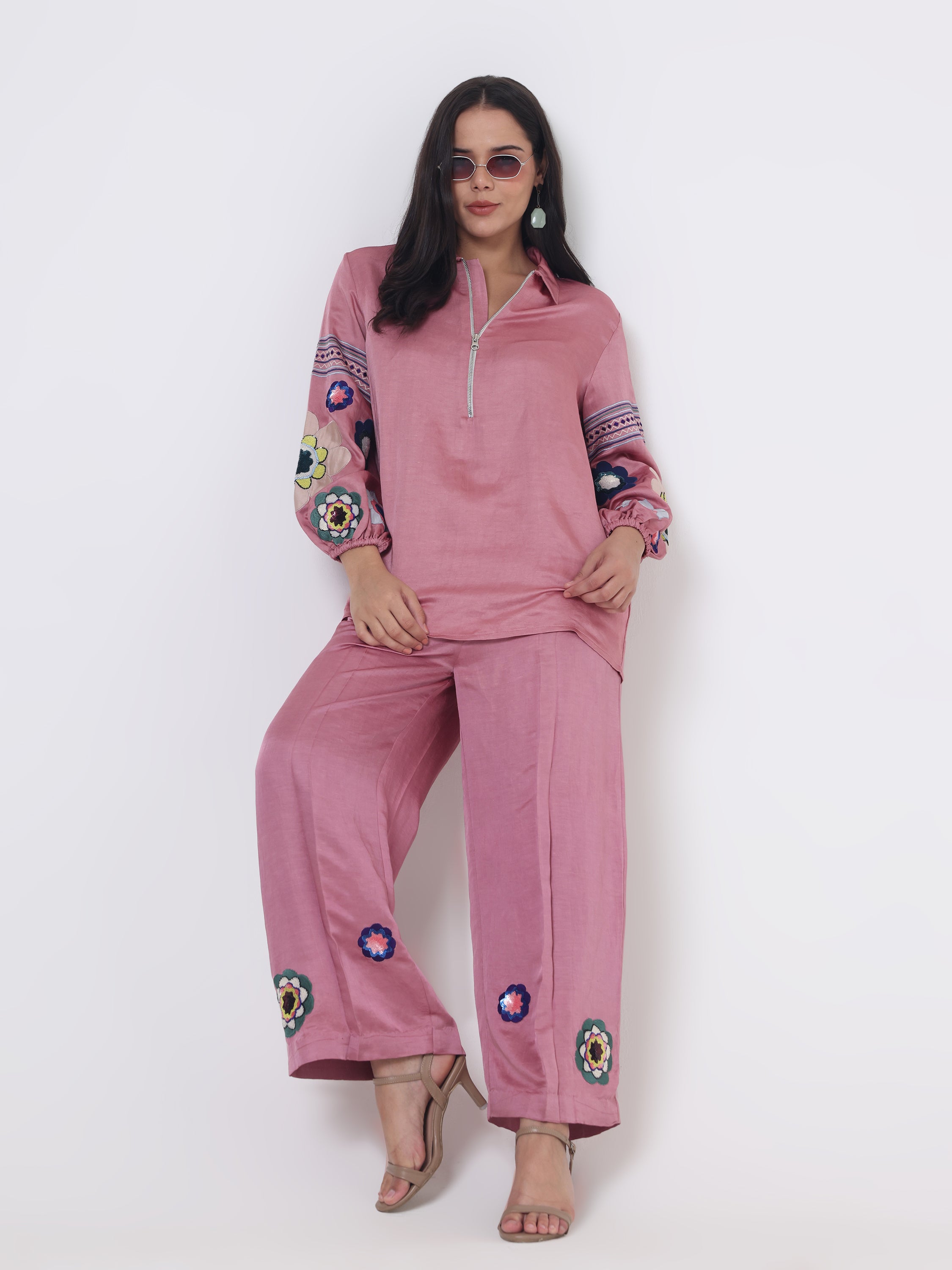 Coord set with embroidered balloon sleeves and pants