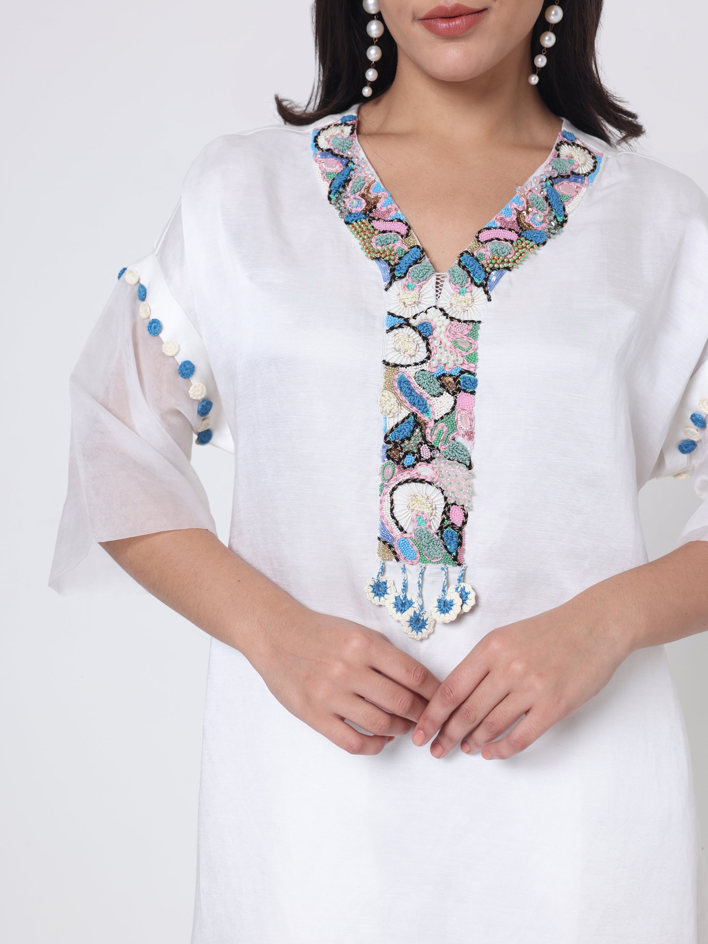 Psychedelic Embroidered Neck Kurta With Checks pants
