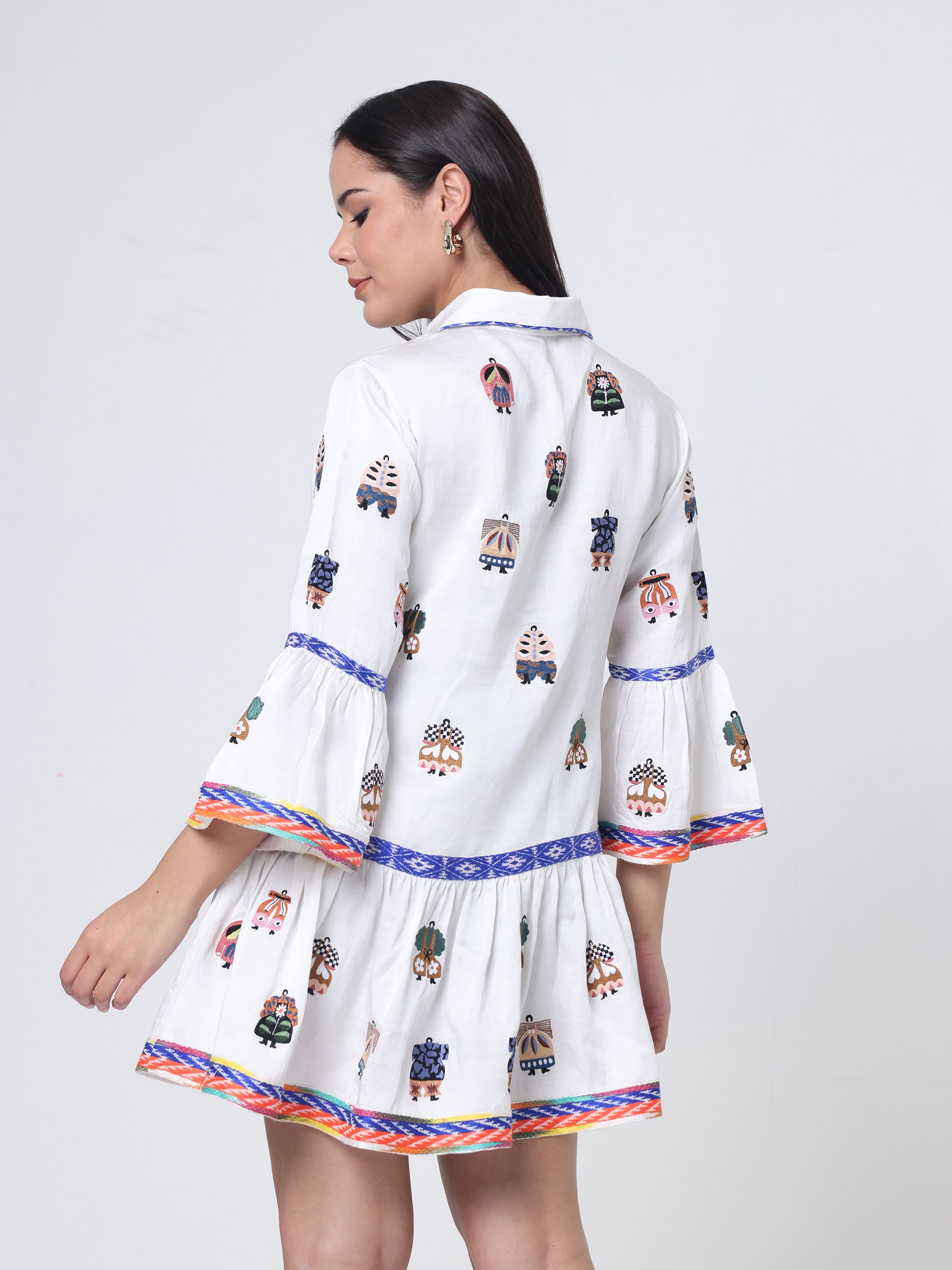 Japanese Motifs Embroidery dress in Linen