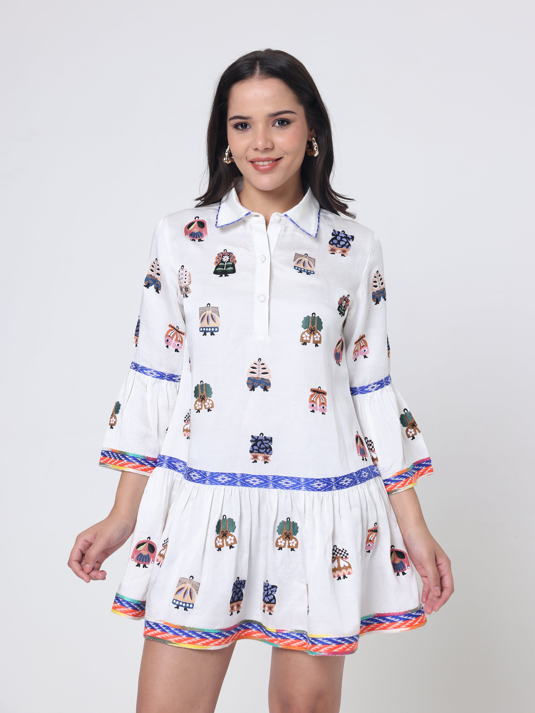 Japanese Motifs Embroidery dress in Linen