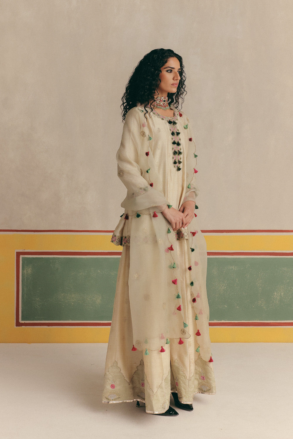 Jasmine Banarsi Embroidered Kurta with pants and Organza dupatta