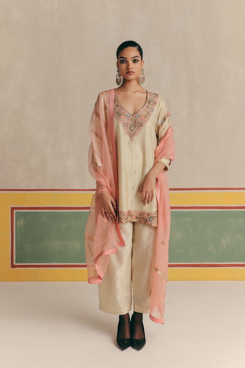Harshingar Banarsi Embroidered Kurta with pants and Organza dupatta