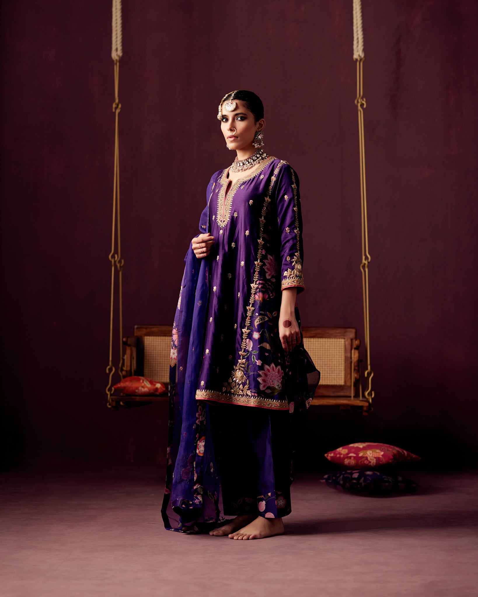 Purple Kurta with Thread and Zardozi embroidery ,Pants & Organza Dupatta with embroidery