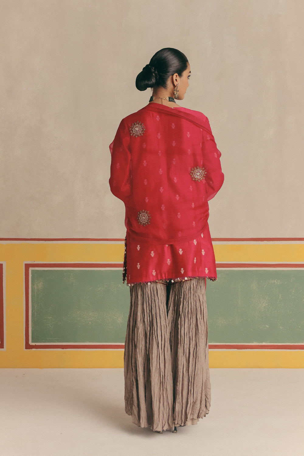 Zinnia Banarsi Embroidered Kurta with pants and Organza dupatta