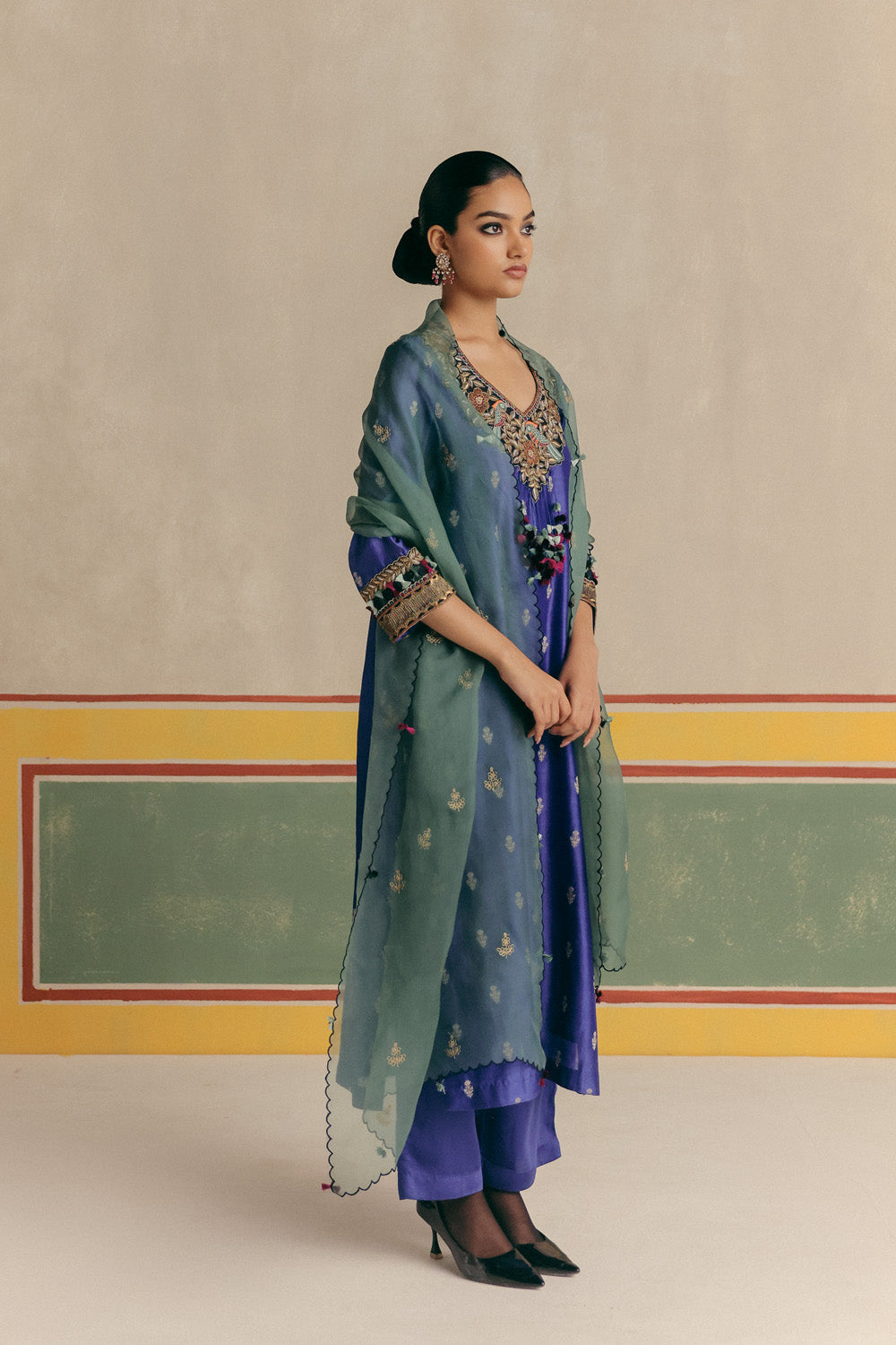 Toucan Banarsi Embroidered Kurta with pants and Organza color block dupatta