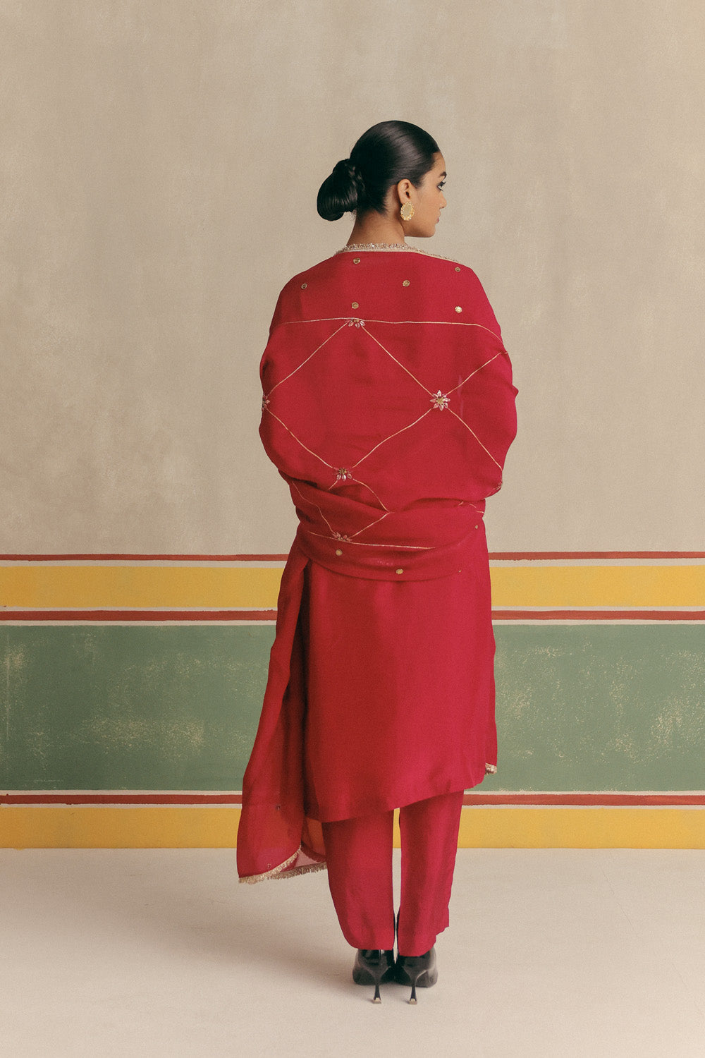 Rose Banarsi Embroidered Kurta with pants and Organza dupatta