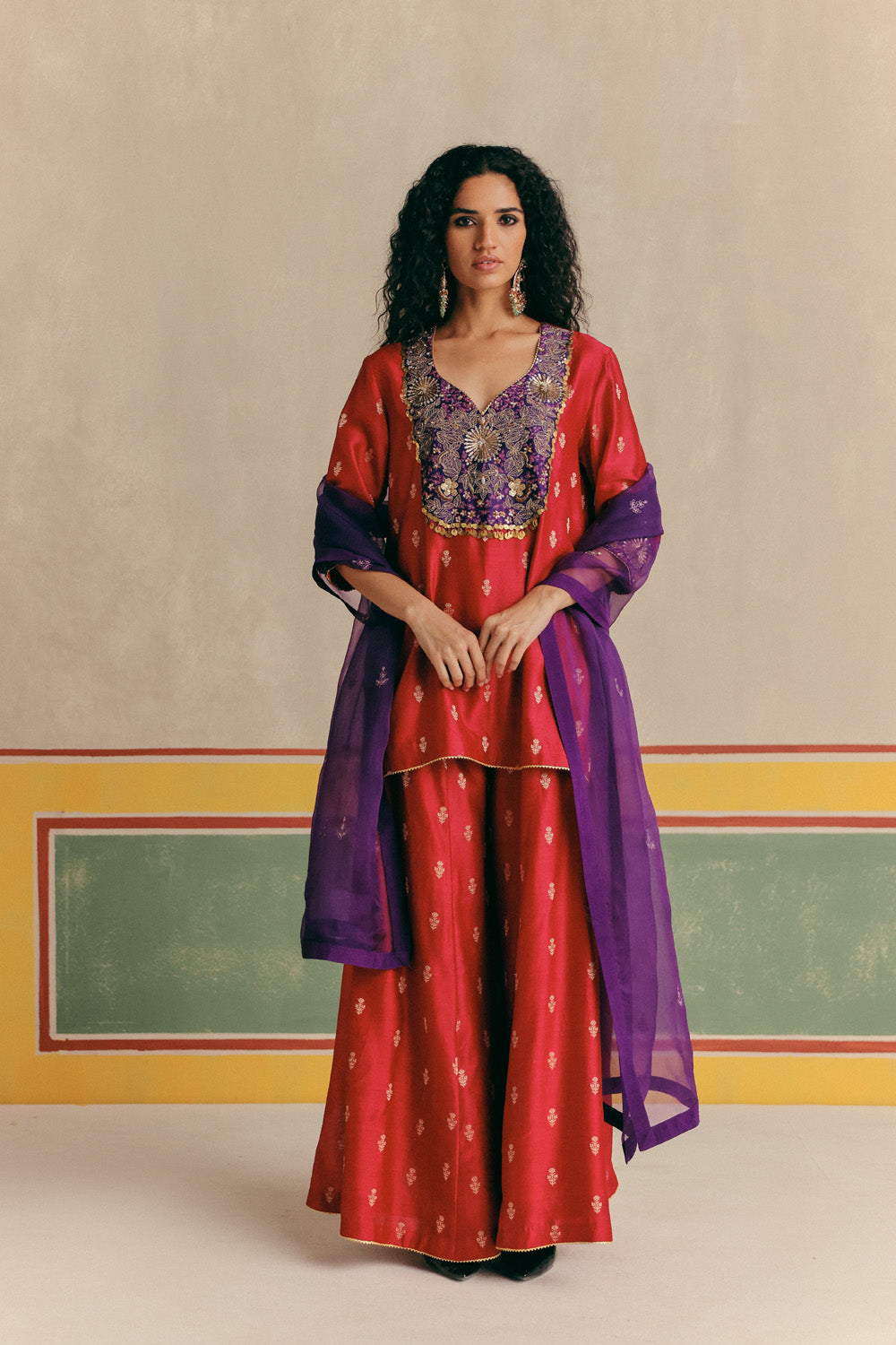 Dahlia Banarsi Embroidered Kurta with pants and Organza dupatta