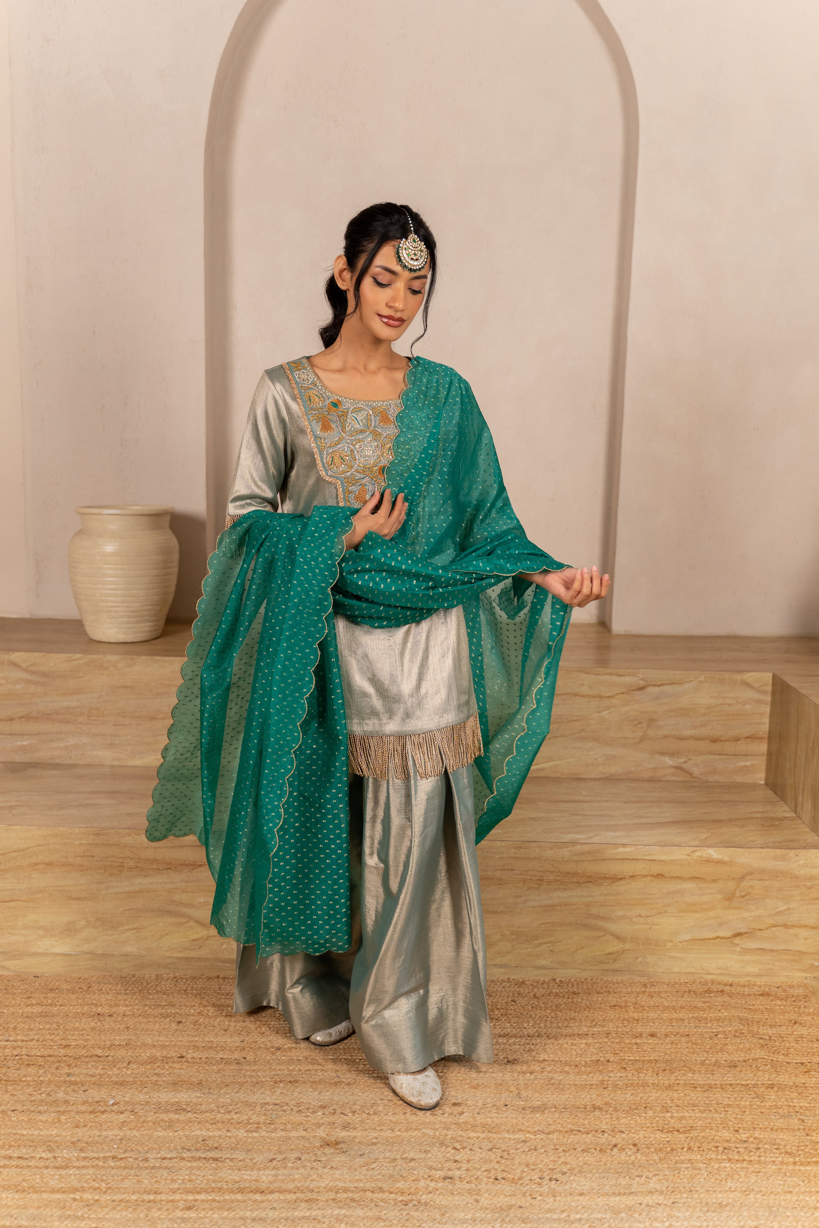 Gota Zari Yoke Twill kurta , Flared Salwar Pants & Banarasi Organza Dupatta