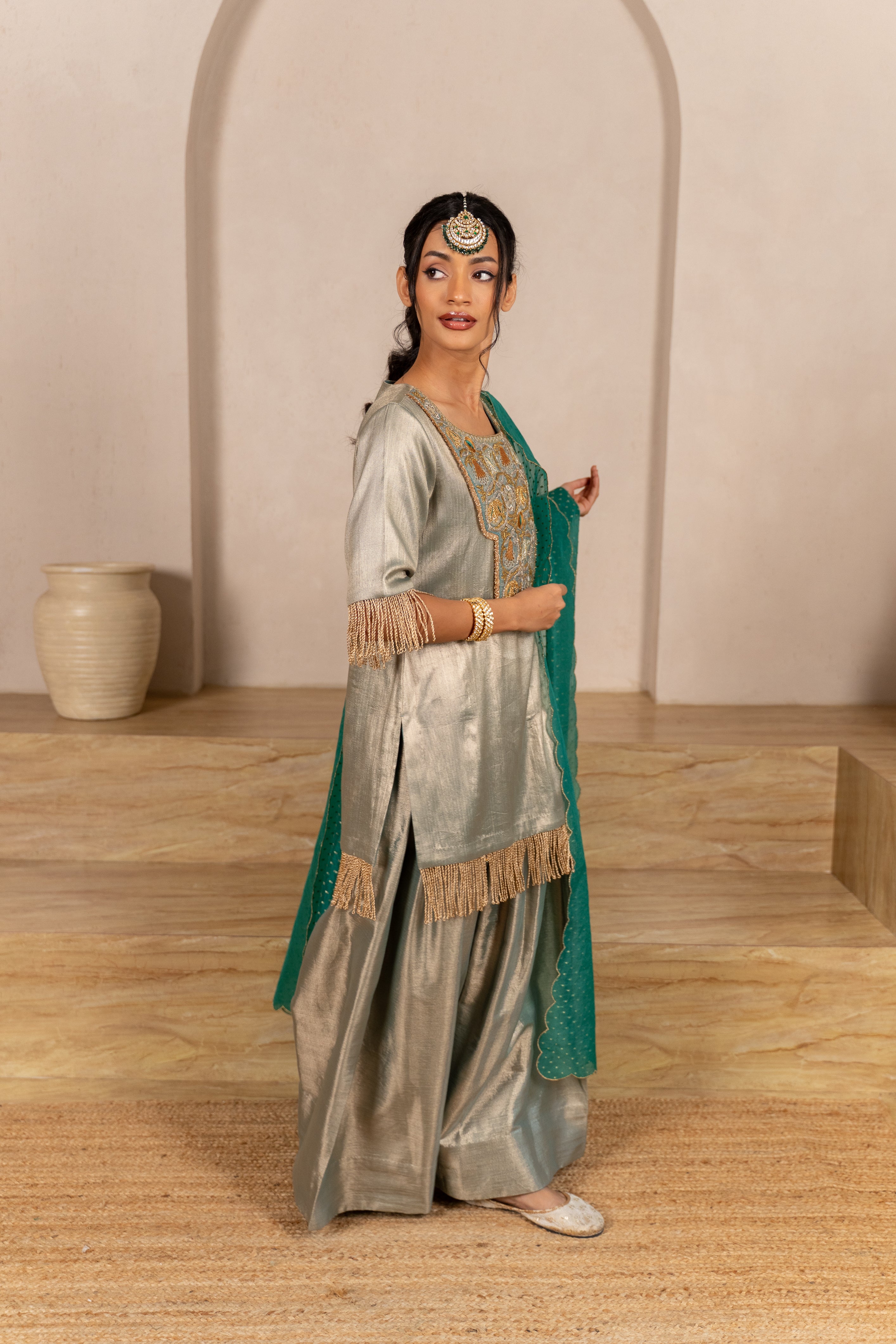 Gota Zari Yoke Twill kurta , Flared Salwar Pants & Banarasi Organza Dupatta