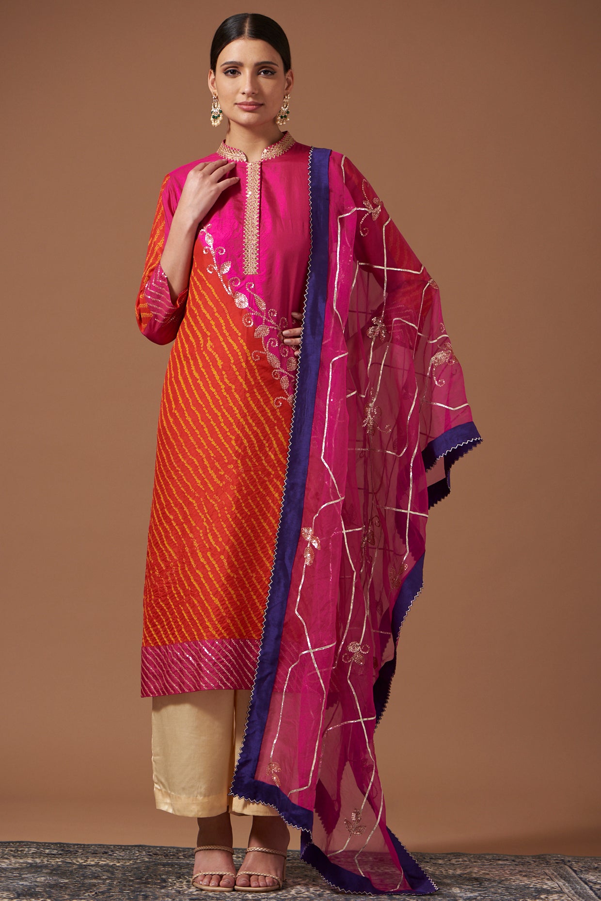 Diagonal Bandhej Kurta With Beige Pants & Gota Work Dupatta