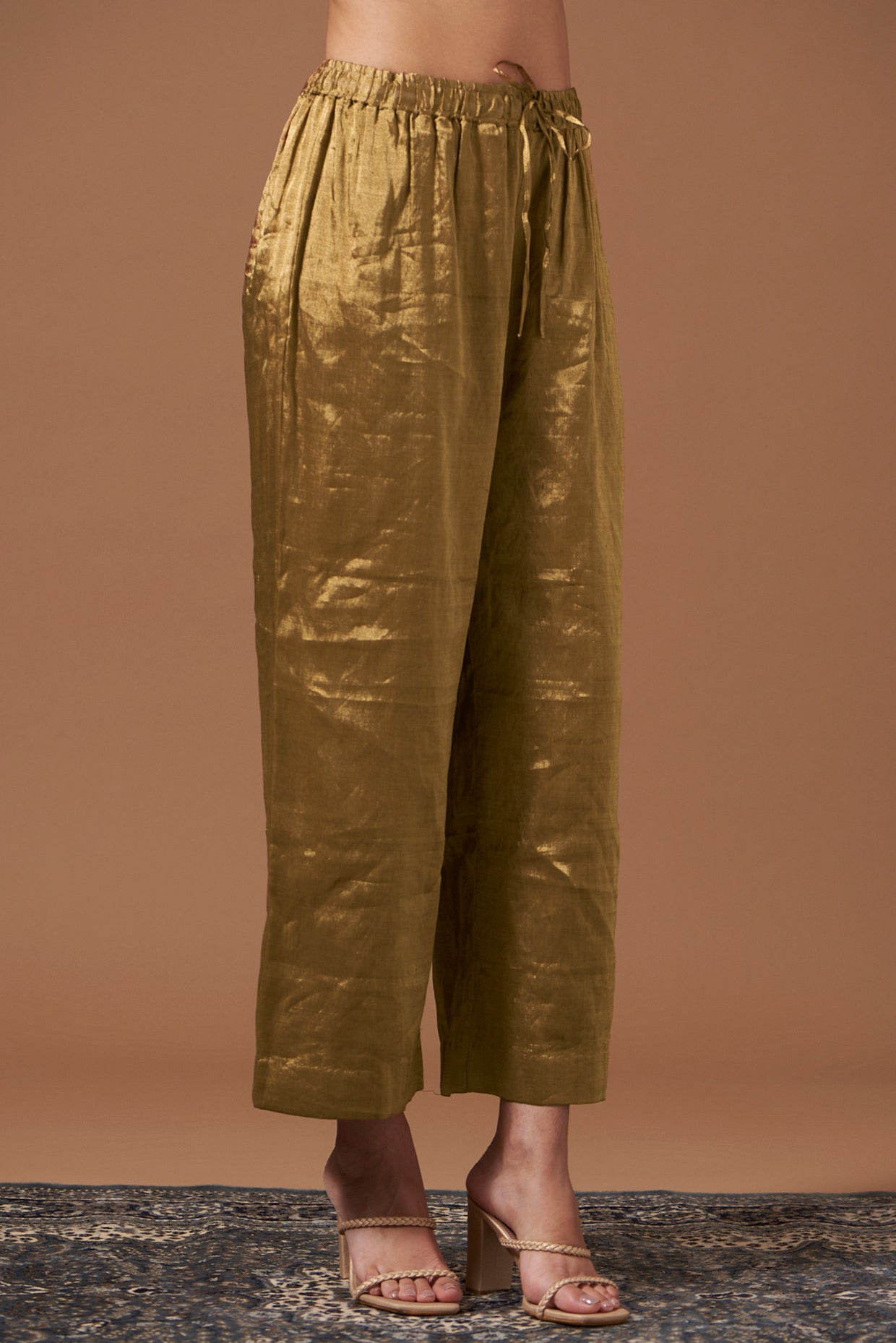 Gold Tissue Cape and Pants with Jaquard Chanderi Inner