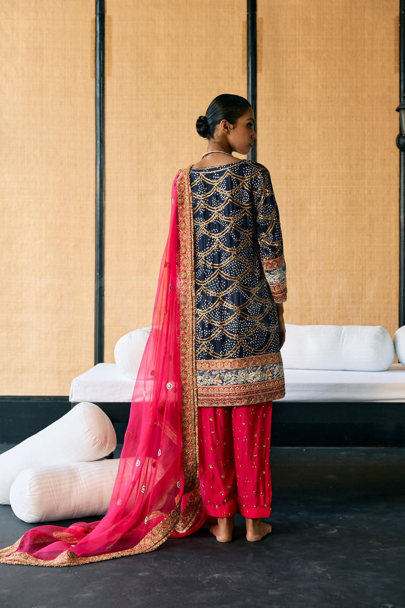 Bandhej silk kurta & Salwar pants along with Organza silk Dupatta