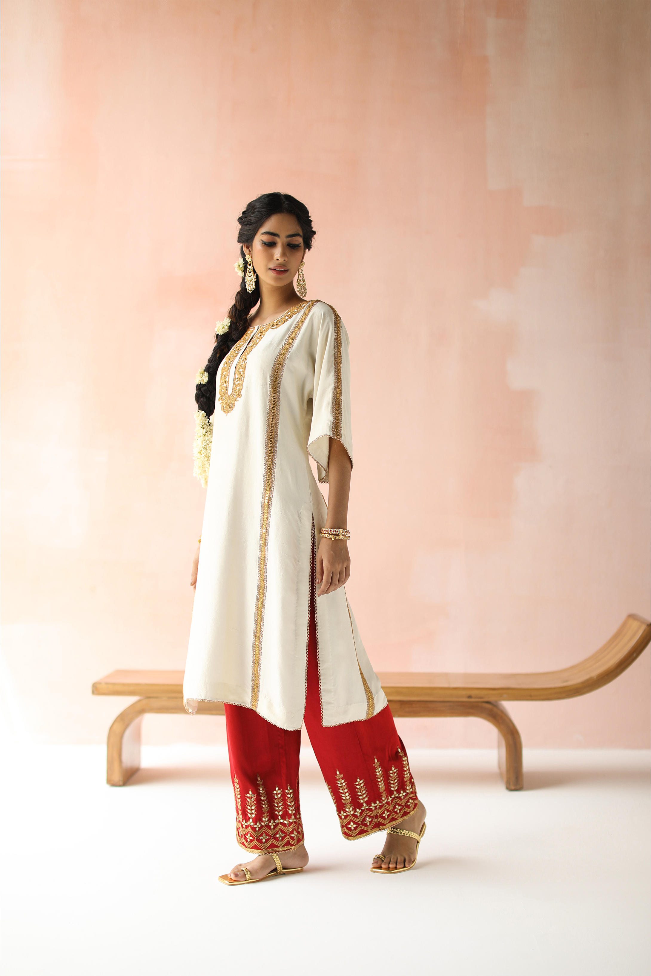 Kaftan Cut Kurta With Salwar Pants