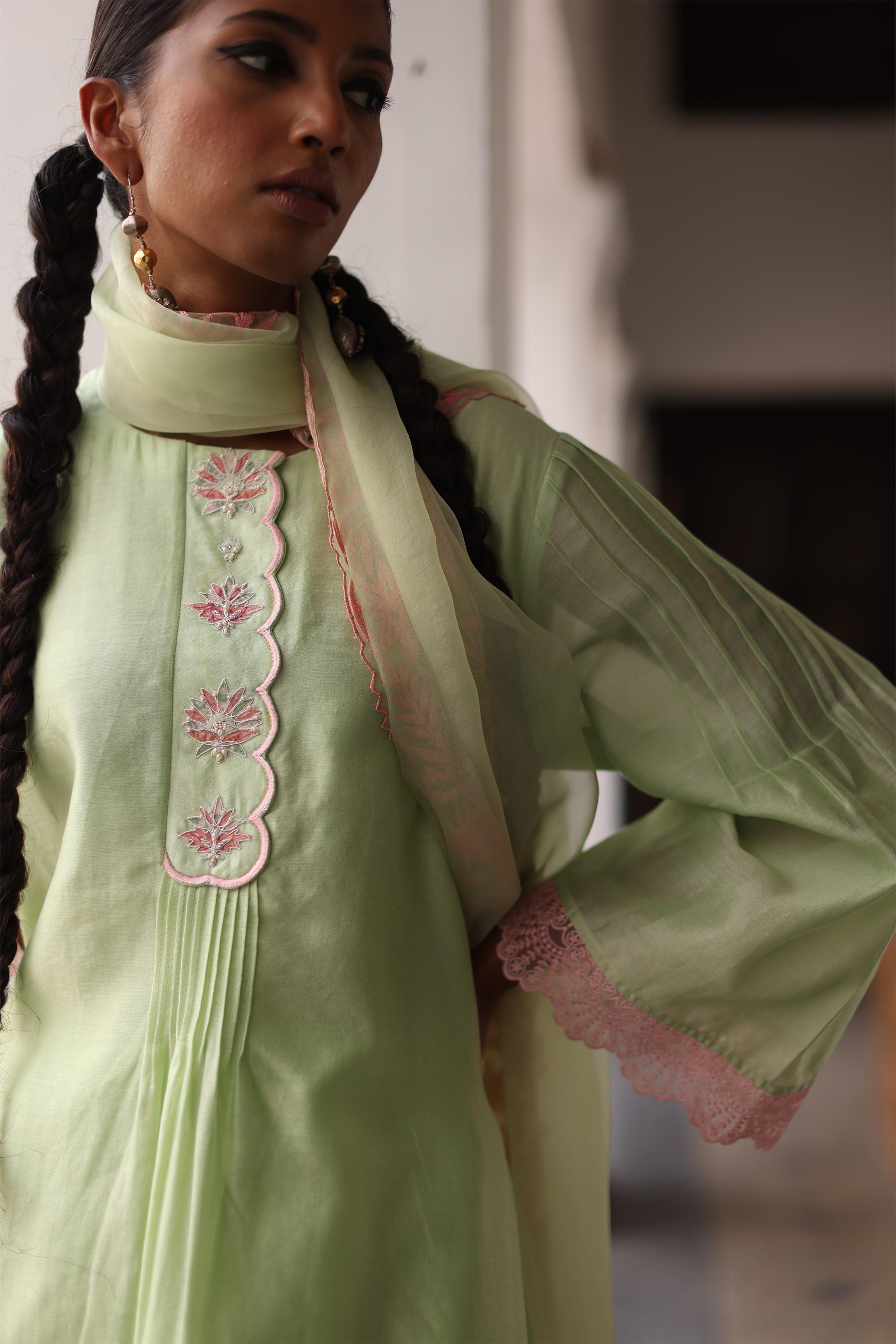 Daisy Kurta Set in Pastel Green With Pink Detailing