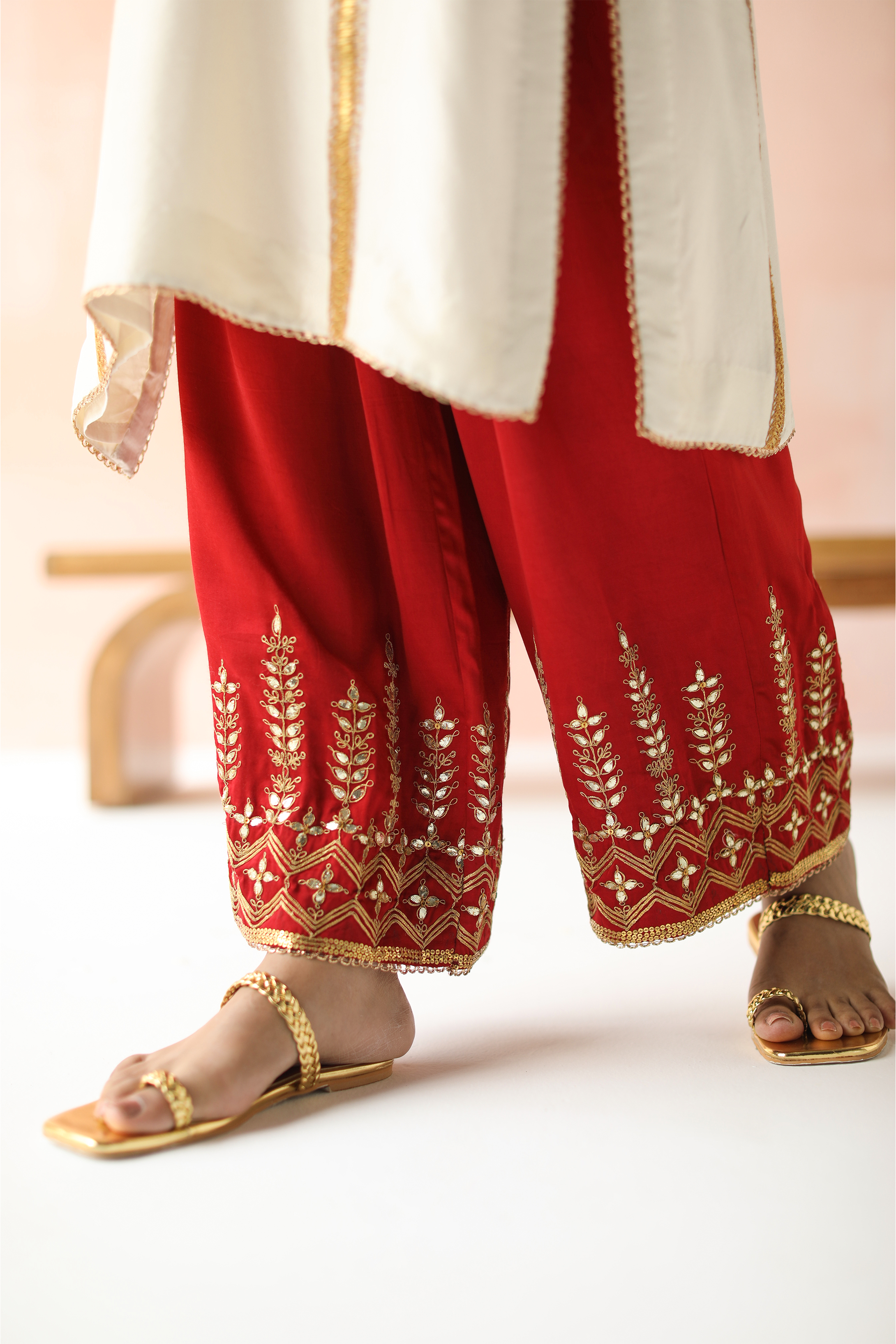 Kaftan Cut Kurta With Salwar Pants