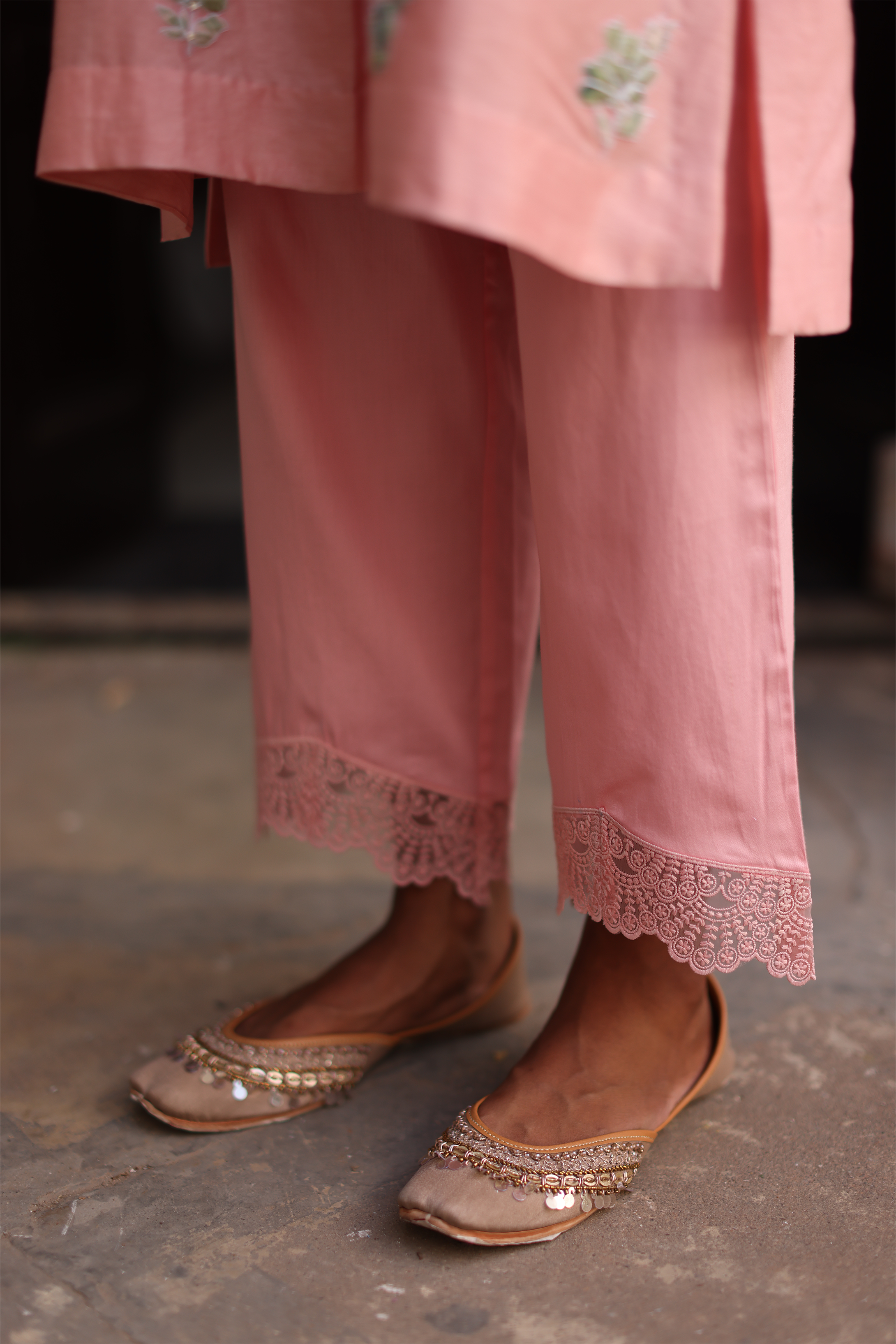 Carnation Applique Kurta, Pants, Dupatta & Potli