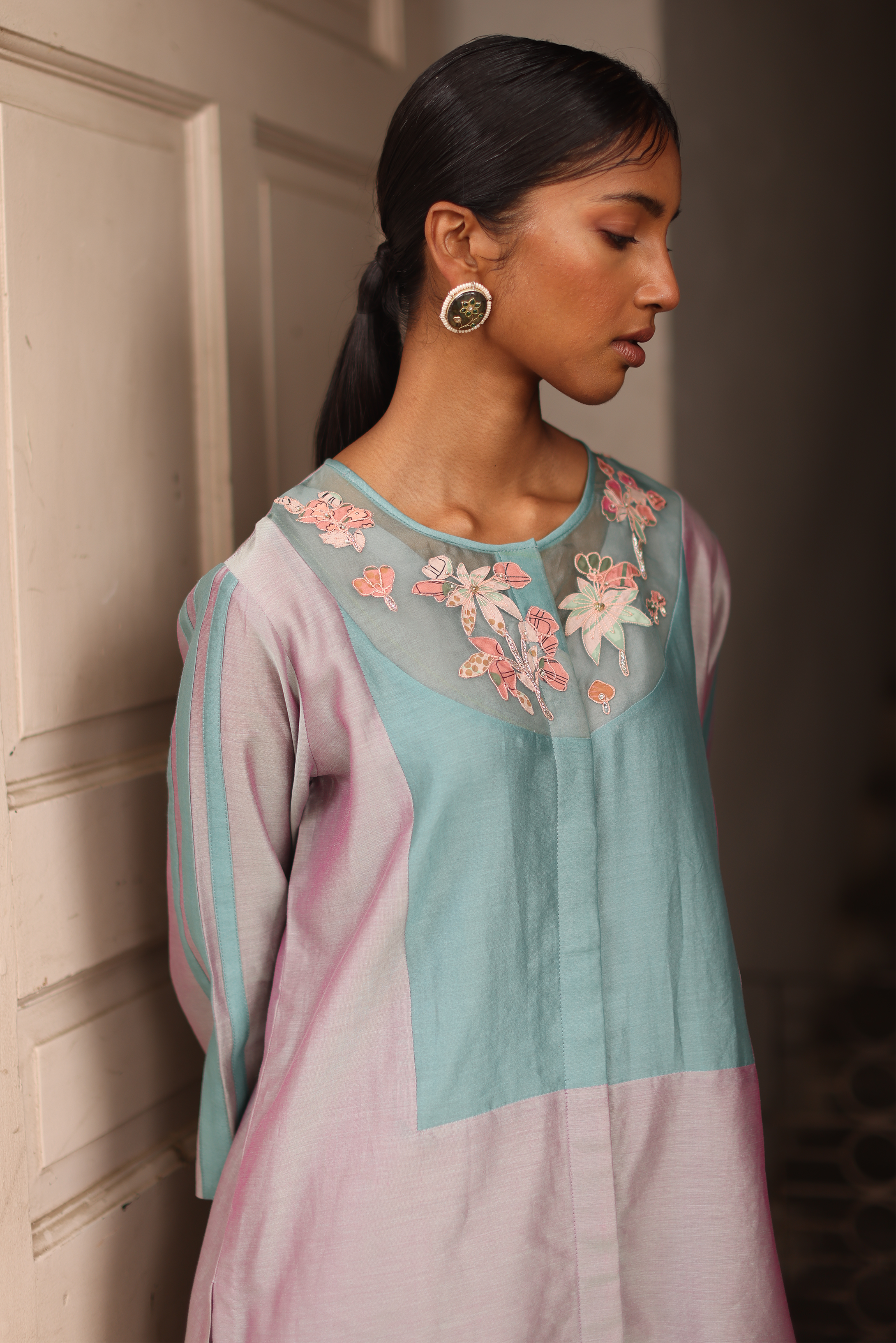 Lilac Color Block Coord Set in Chanderi With Floral Embroidery