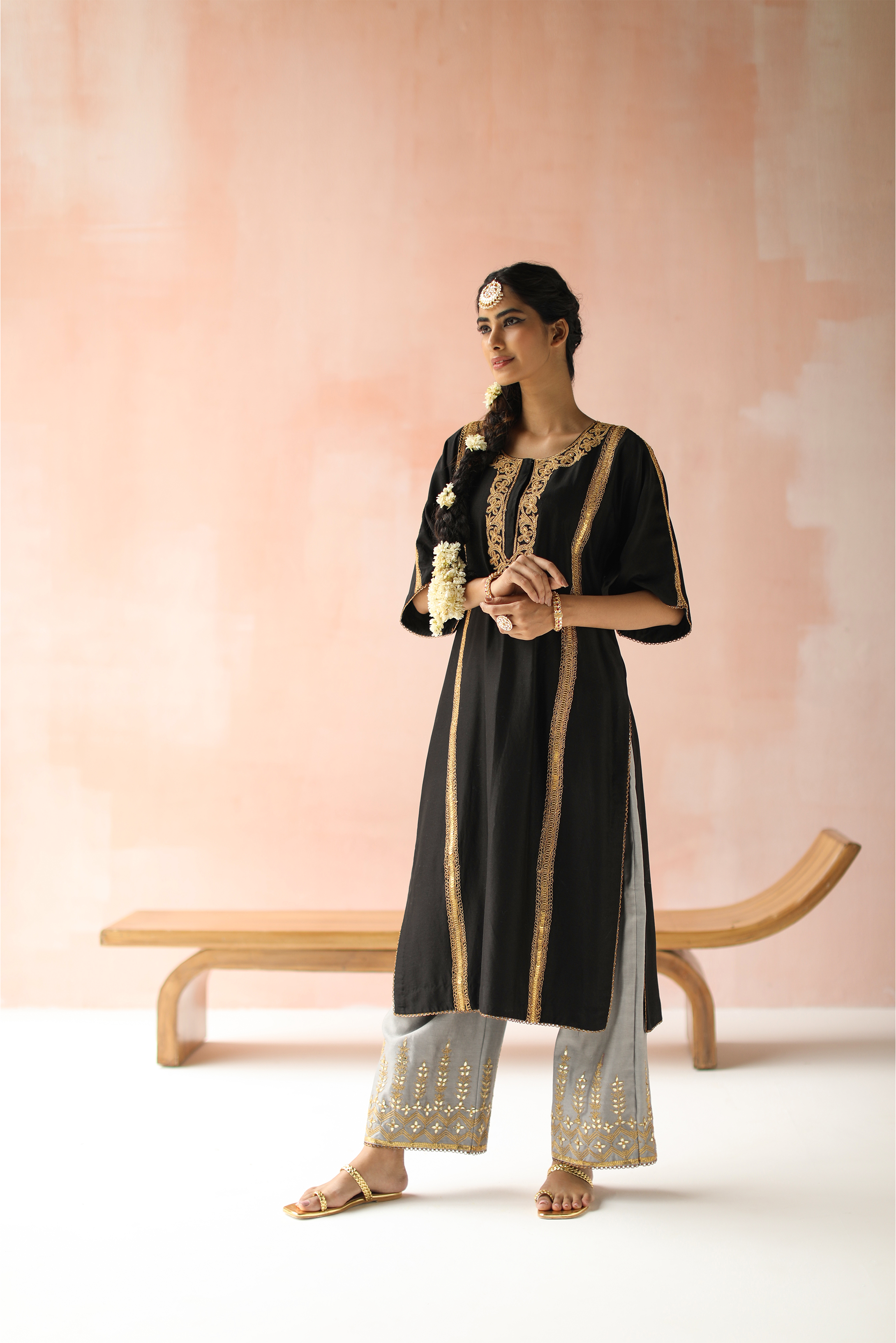 Kaftan Cut Kurta With Salwar Pants