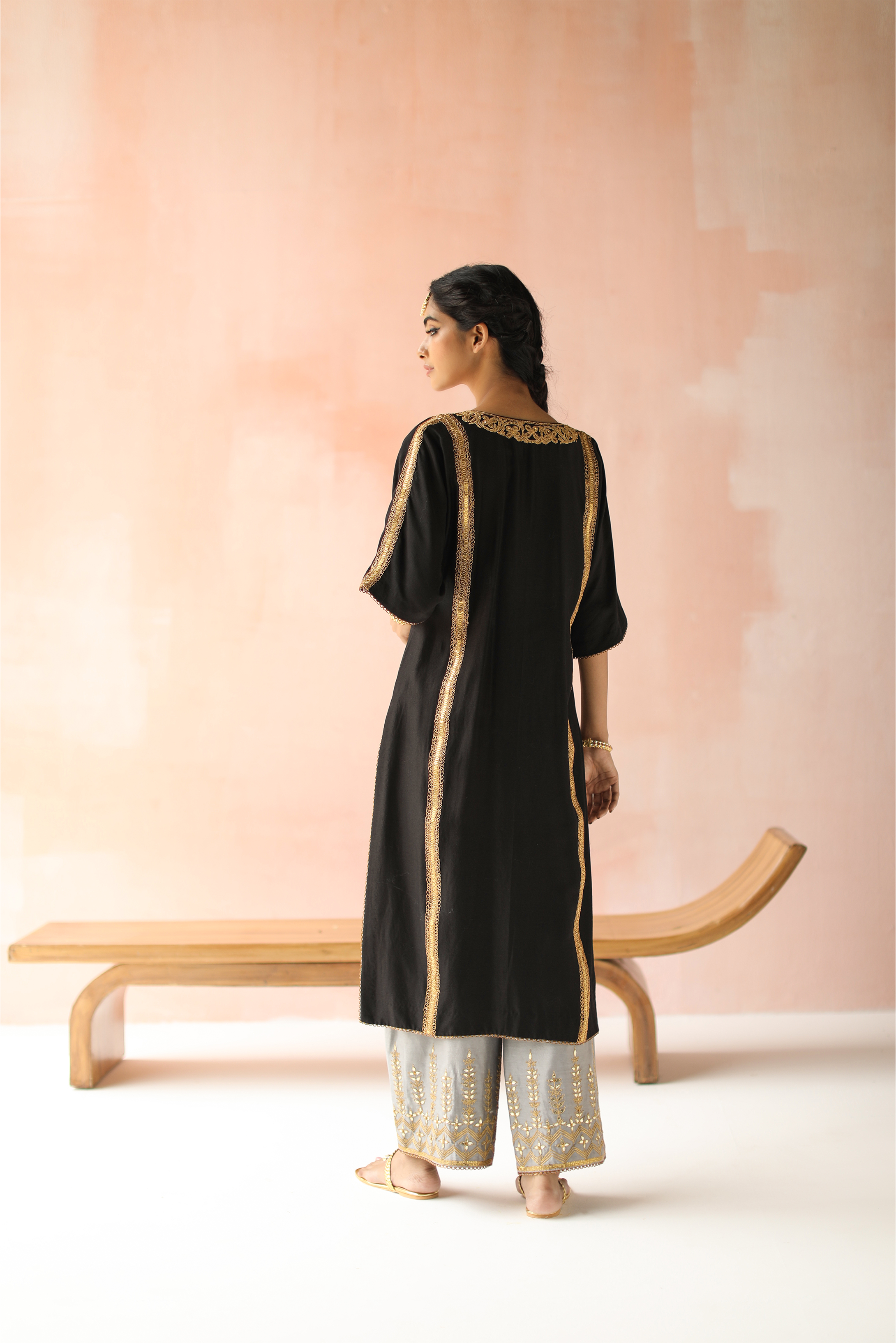 Kaftan Cut Kurta With Salwar Pants