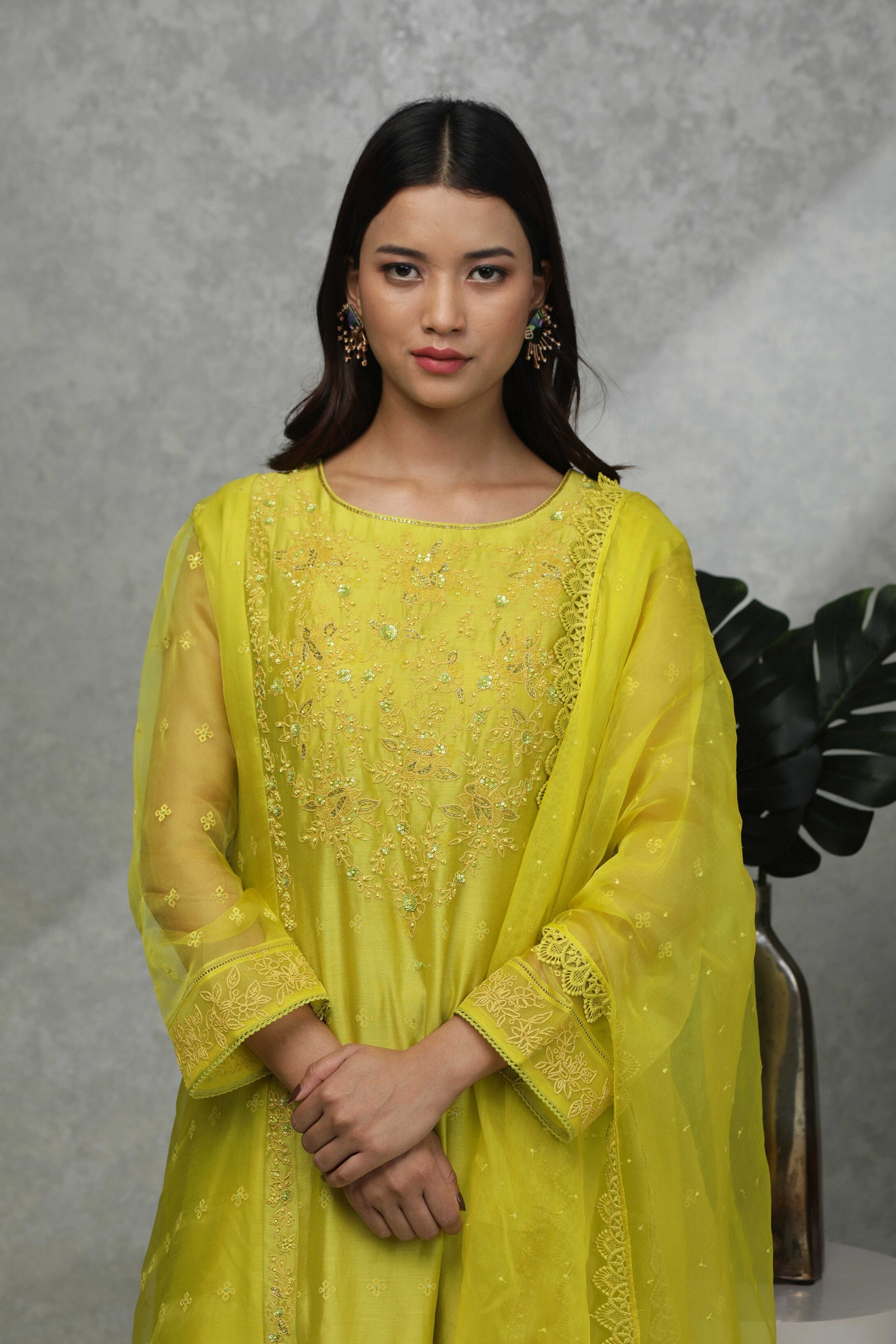 KURTA WITH SIDE PANELS with pants & Organza dupatta