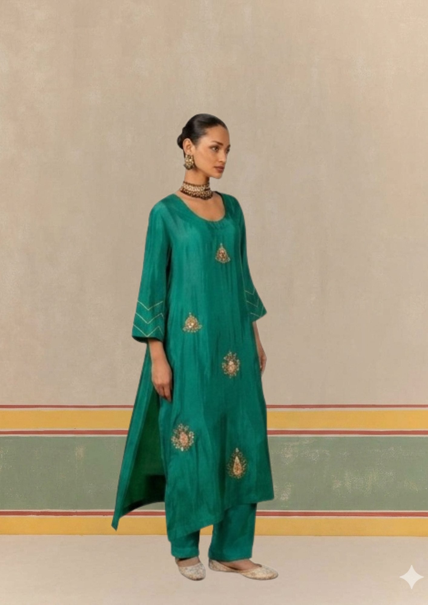 Chandi Antifit Blouse & saree in Organza (Copy)