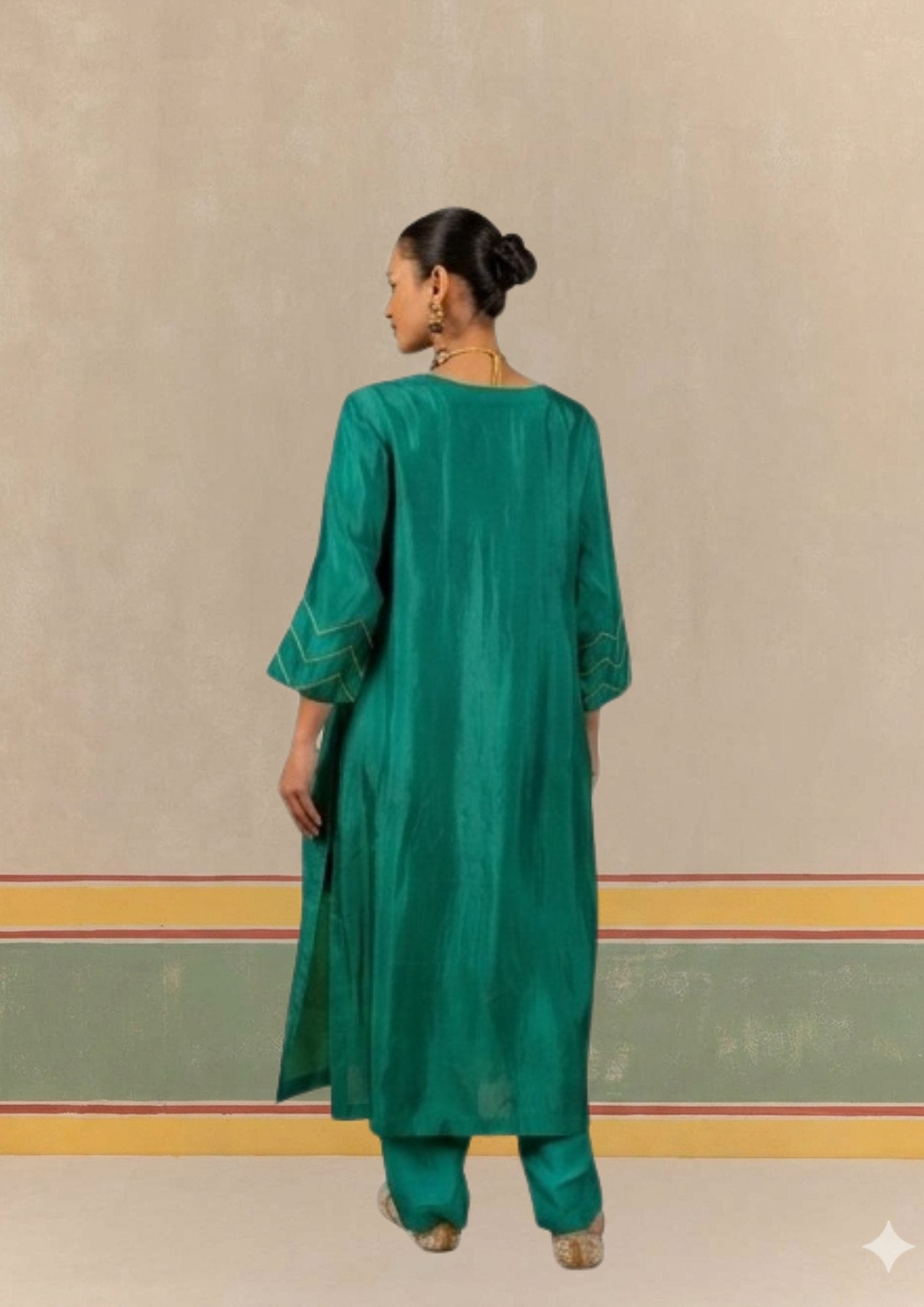 Chandi Antifit Blouse & saree in Organza (Copy)